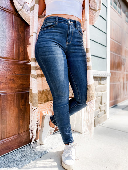 Judy Blue Sweet Escape Dark Wash Relaxed Fit Jeans