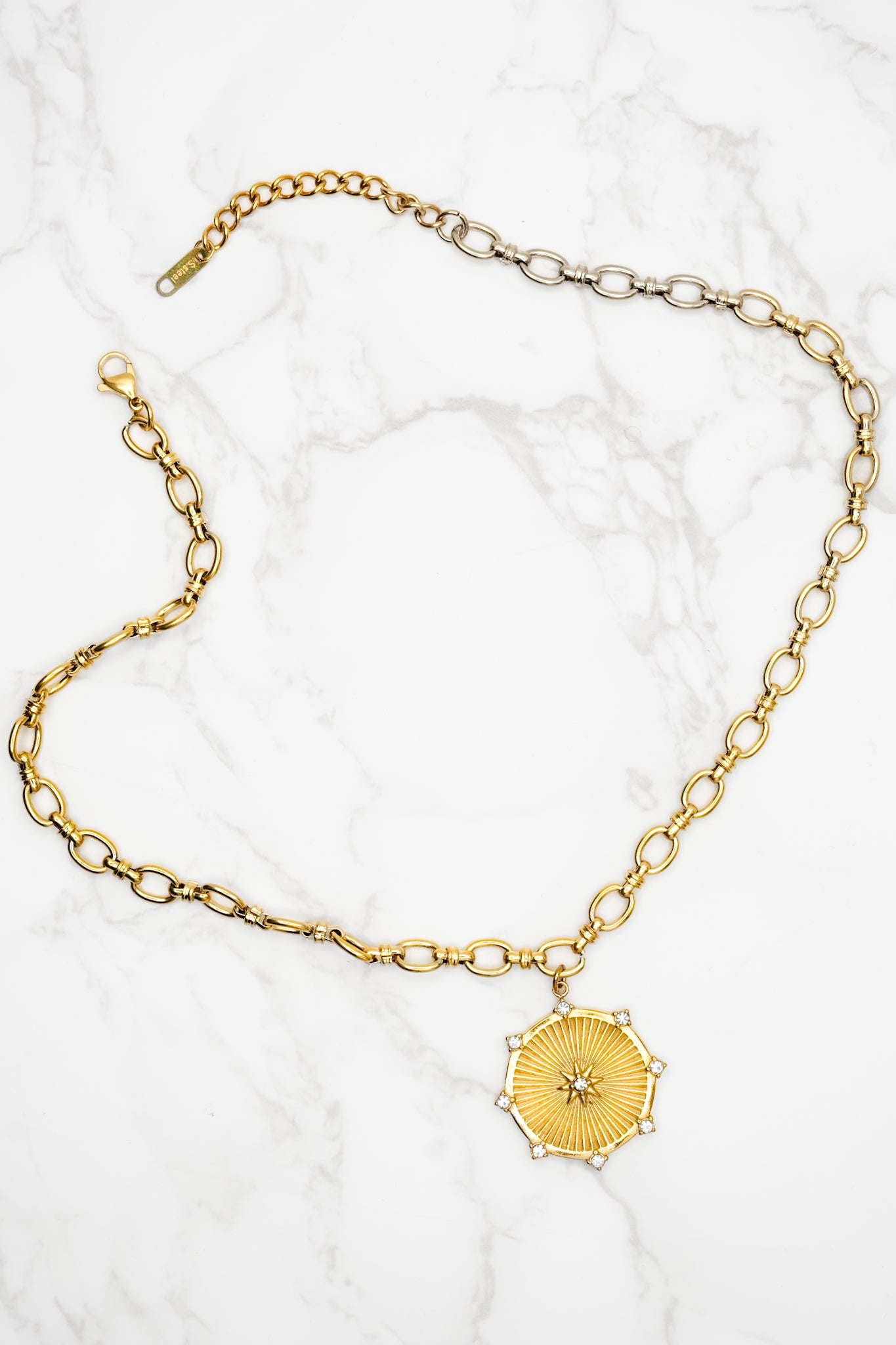 Treasure Jewels Solamour Necklace