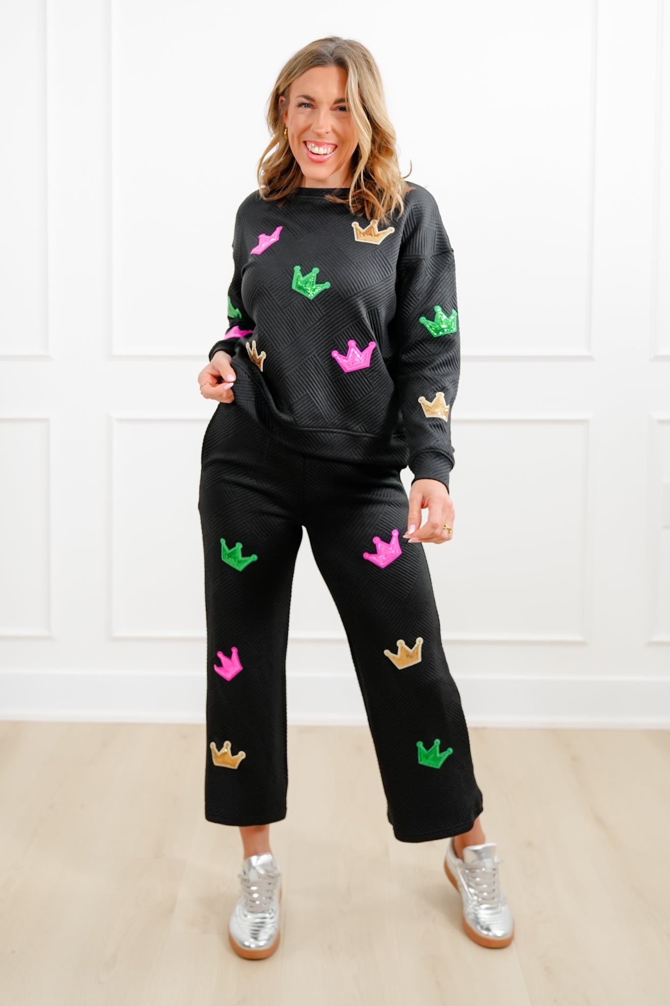 Plus/Reg Sequin Mardi Gras Crown Long Sleeve Pullover Top and Pants Set