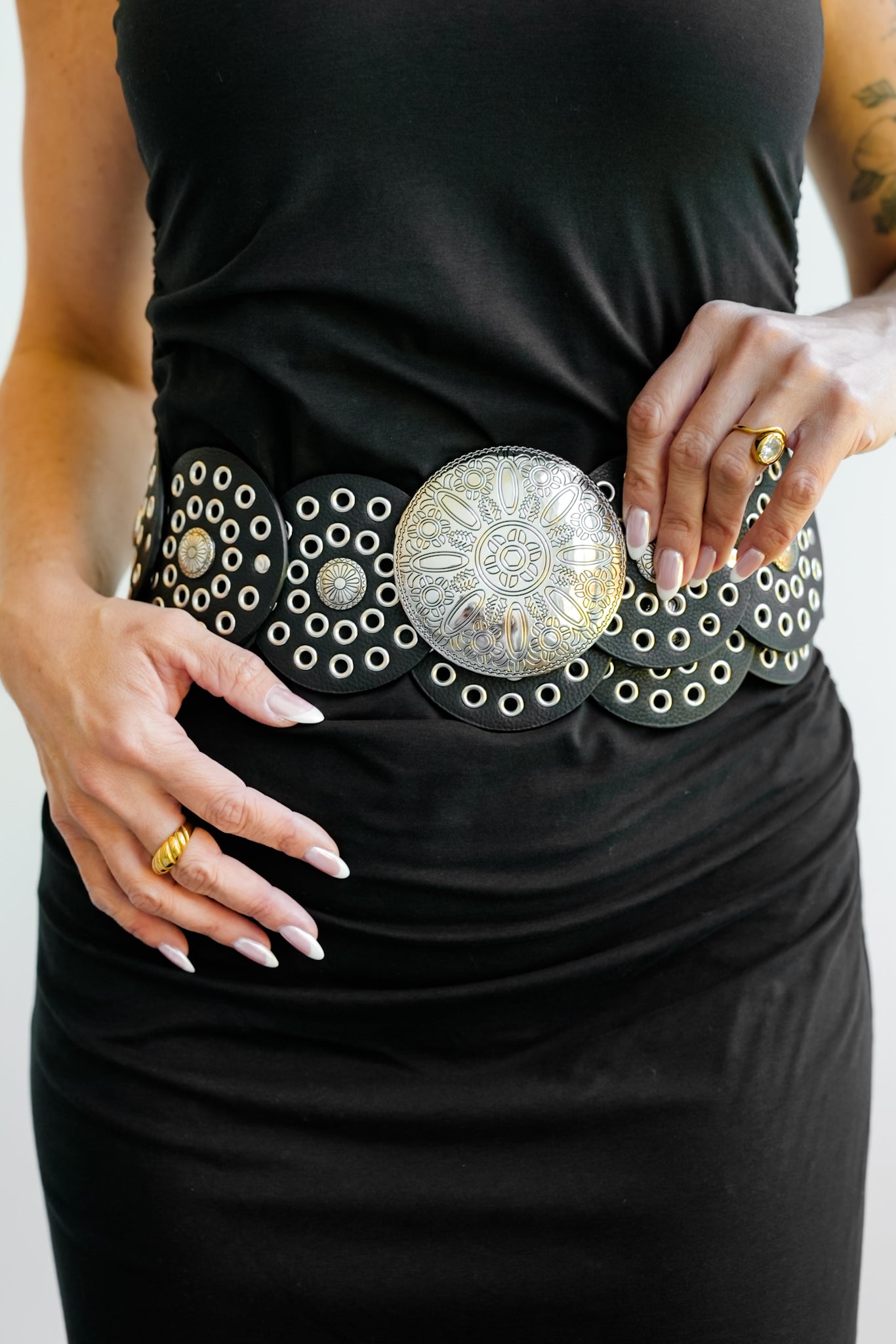 Wide Western Circle Belt with Grommets