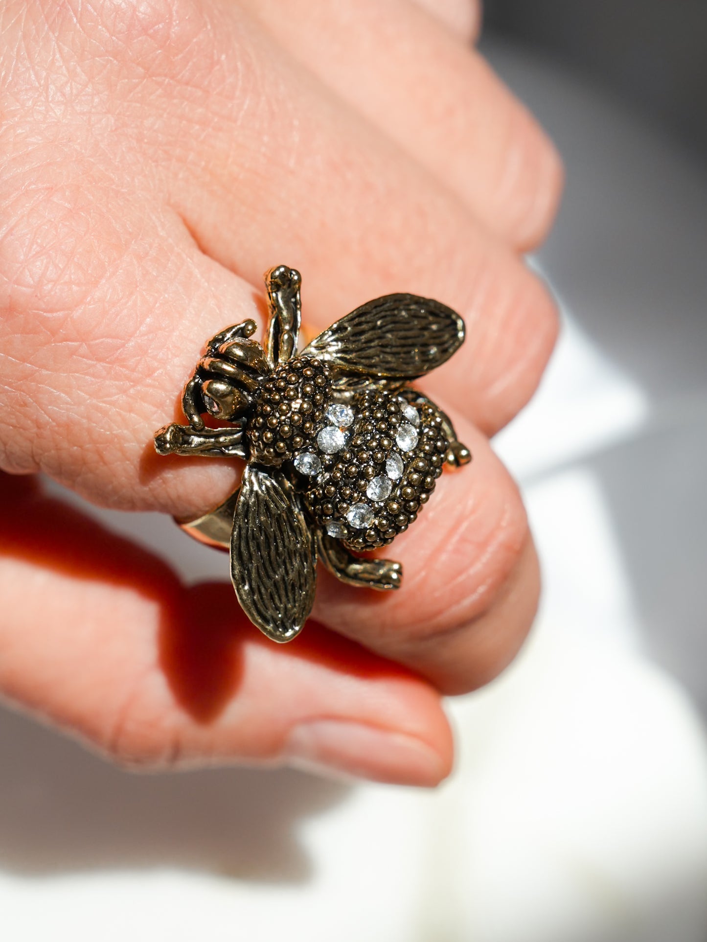 Yochi Bee Ring