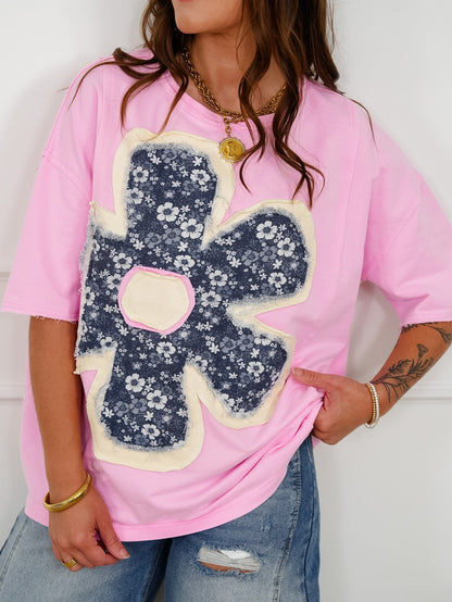 Short Sleeve Top with Retro Flower Patch