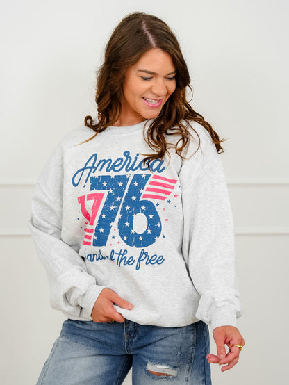 Plus/Reg Long Sleeve "America Land of the Free 1776" Graphic Sweatshirt