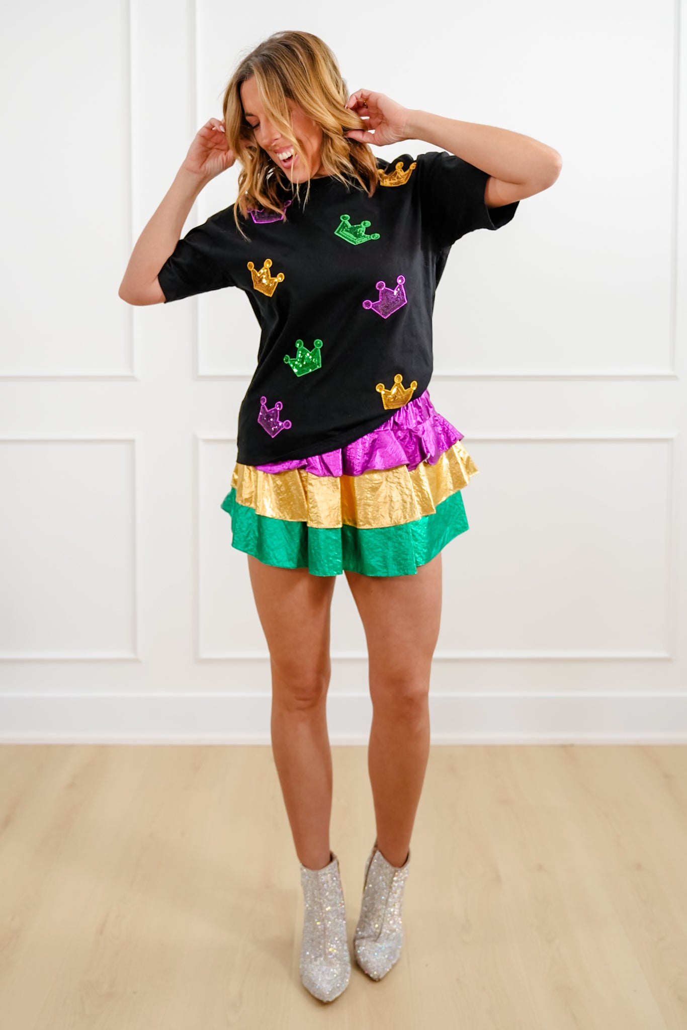 Black Short Sleeve Tee with Sequin Crown Patch Detail