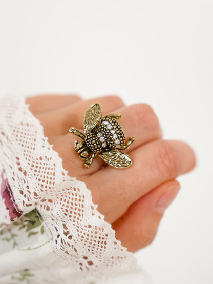 Yochi Bee Ring