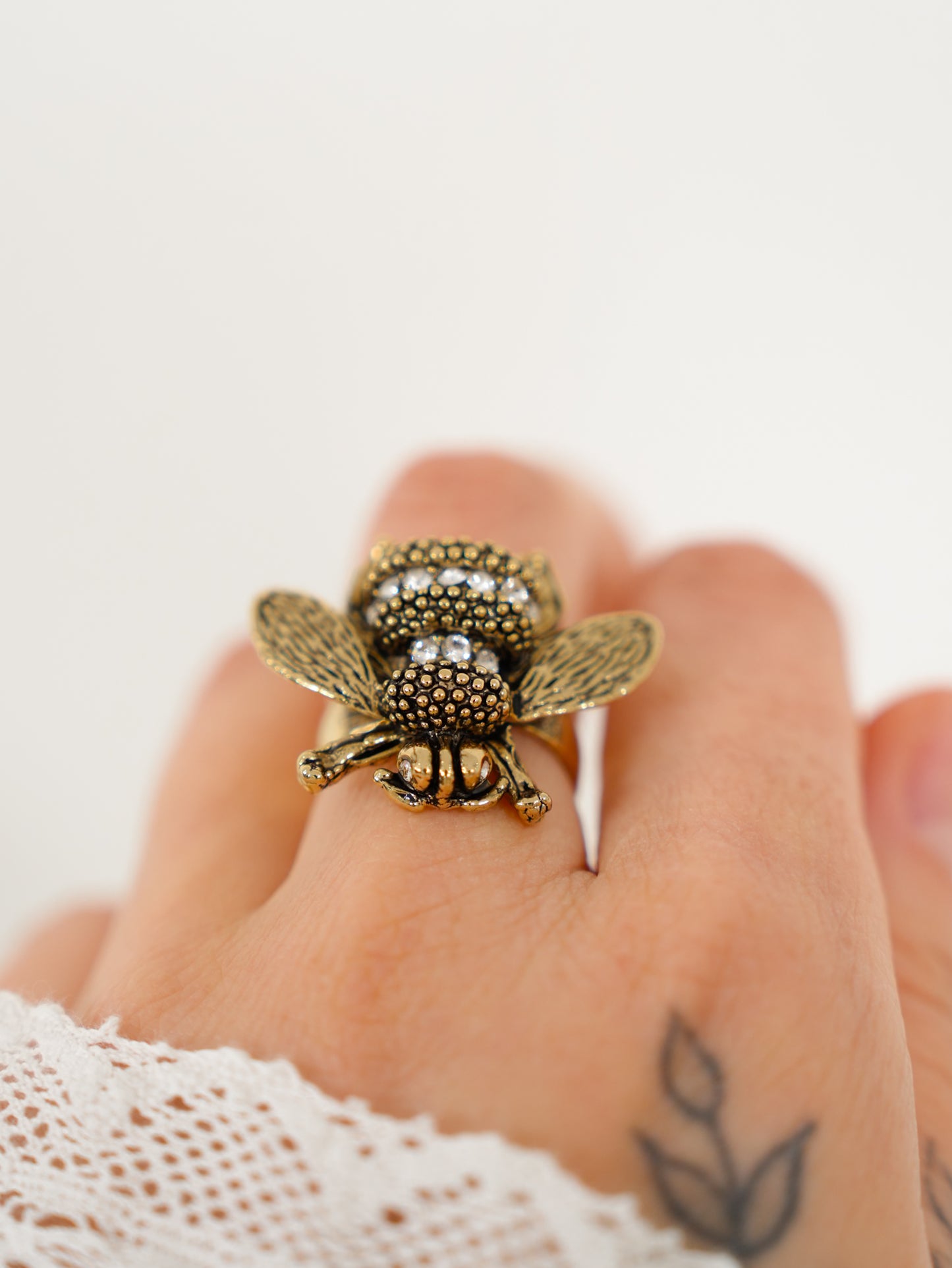 Yochi Bee Ring