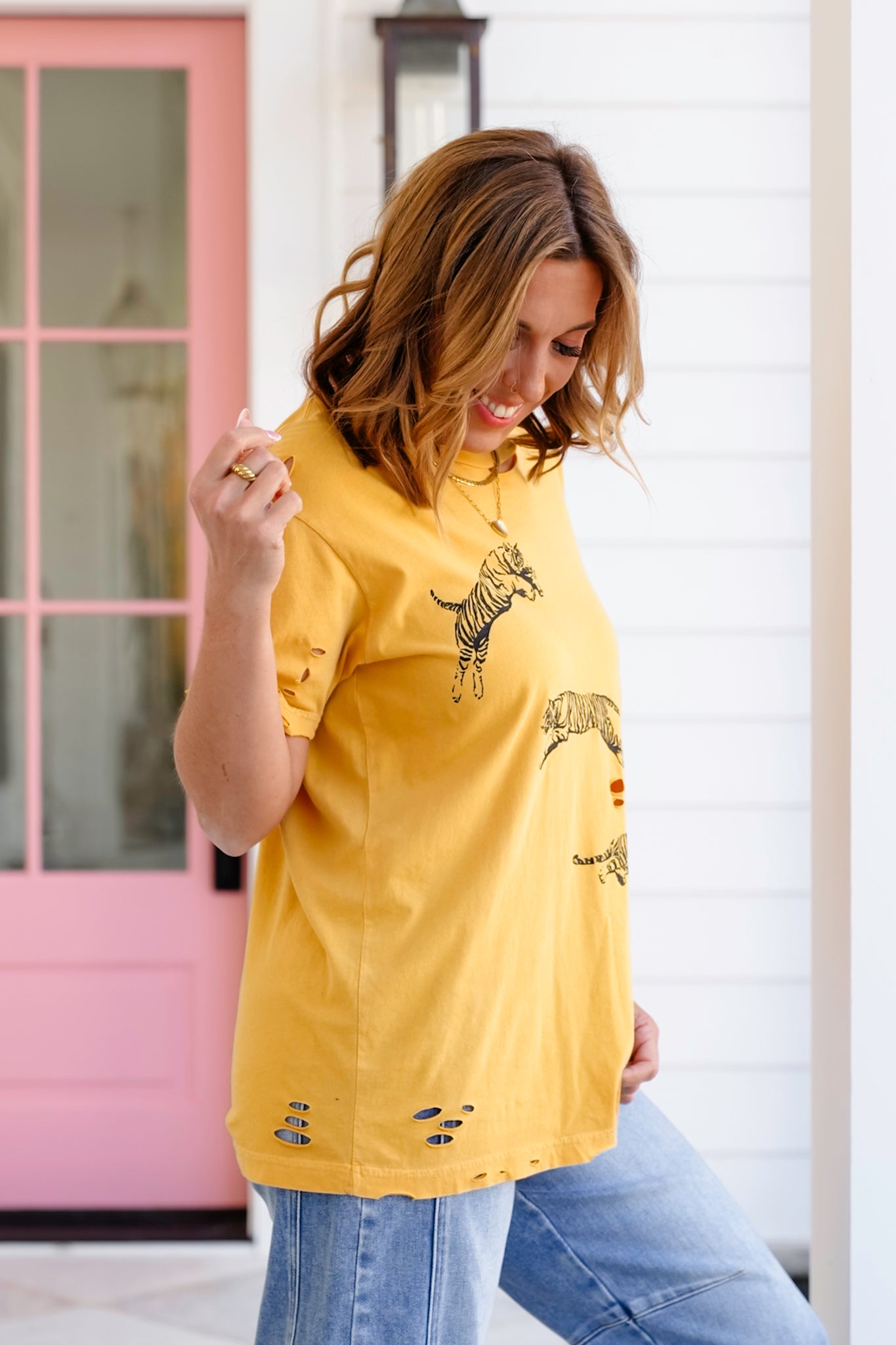 Plus/Reg Short Sleeve Distressed "Jumping Tigers" Graphic Tee