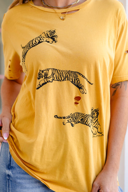 Plus/Reg Short Sleeve Distressed "Jumping Tigers" Graphic Tee