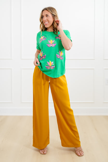 Plus/Reg Sequin Mardi Gras Mask Short Sleeve Tee