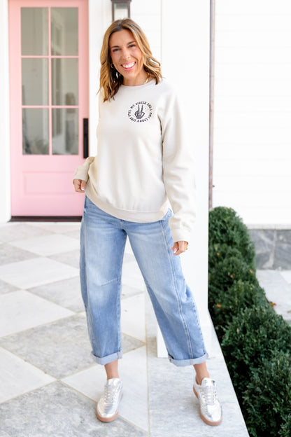 Plus/Reg Long Sleeve "My Sister And I Talk" Graphic Sweatshirt