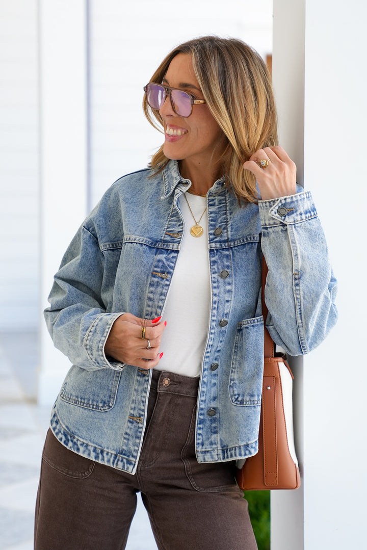 Veveret Acid Wash Long Sleeve Button Down Jacket