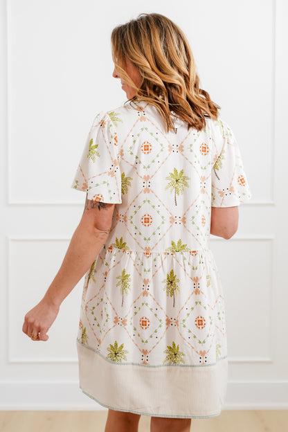 Plus/Reg Short Sleeve Tropical Print Mini Dress