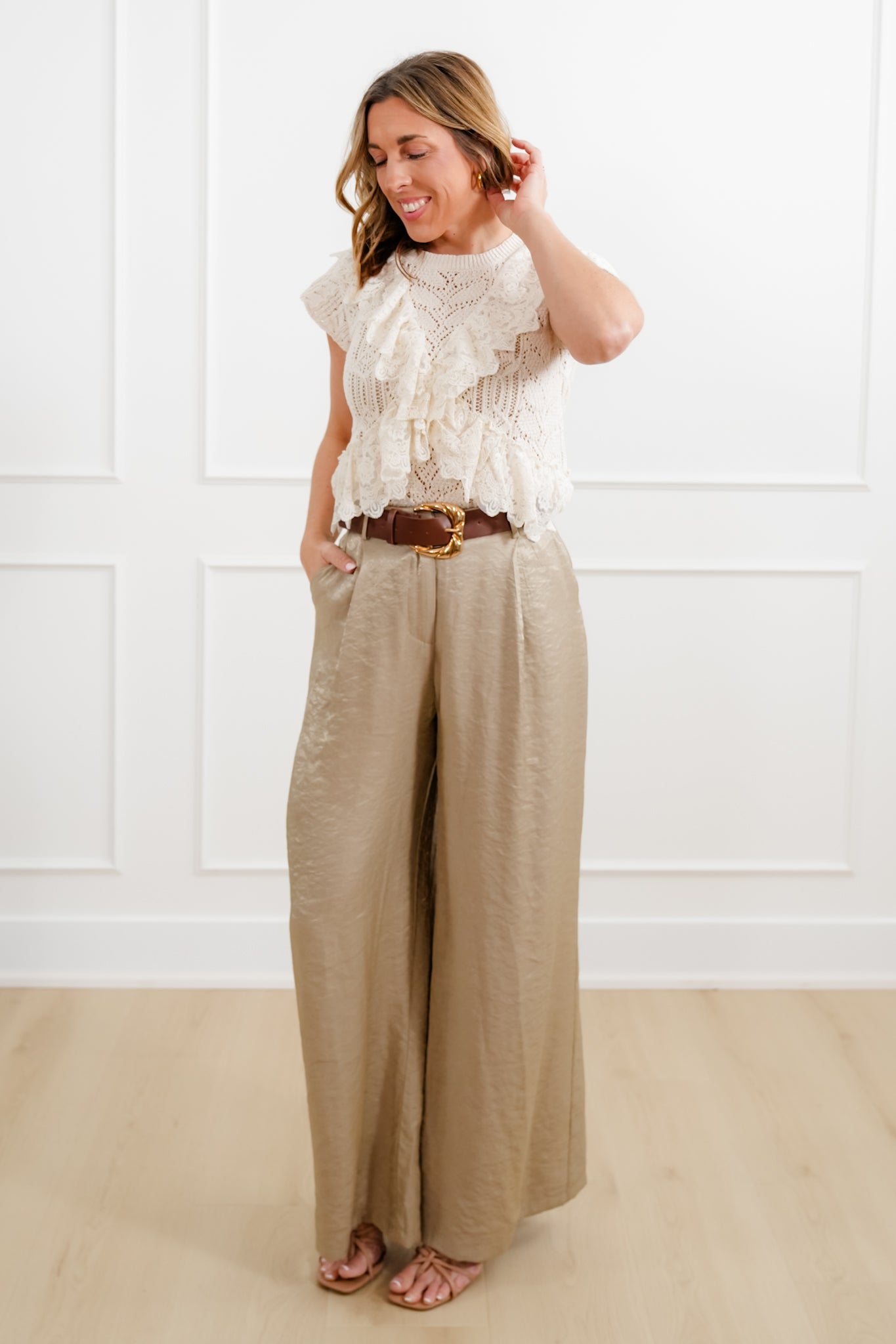 Short Sleeve Knit Top with Lace Trim