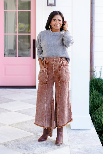Mineral Wash Cropped Fray Hem Pants
