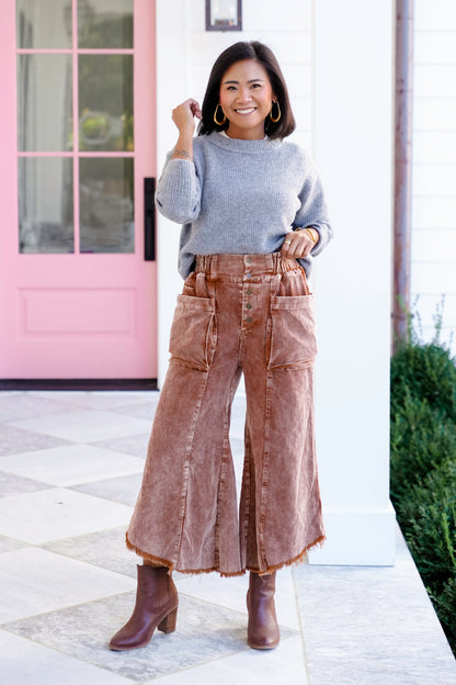 Mineral Wash Cropped Fray Hem Pants