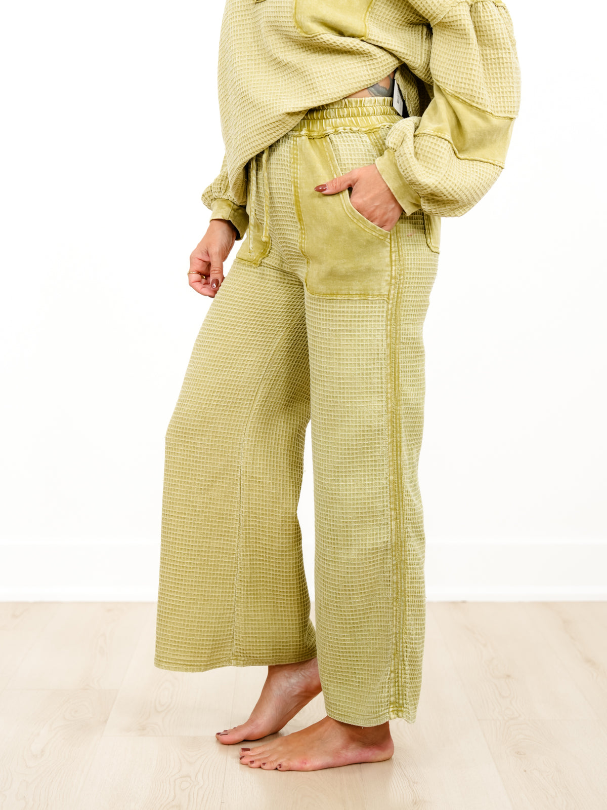 Mineral Wash Thermal Knit Pants With Pockets