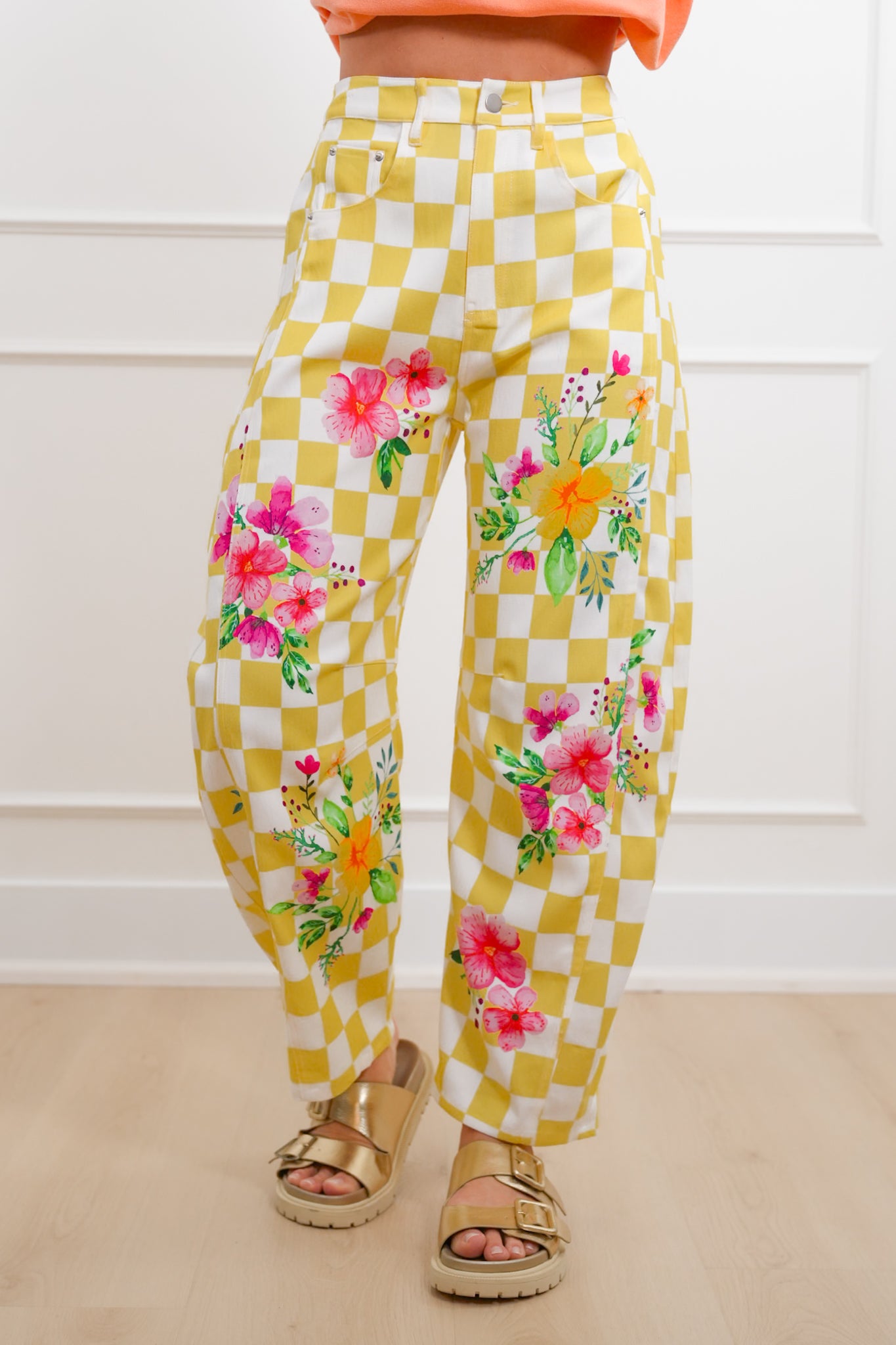Plus/Reg Checkered and Floral High Waist Barrel Pants