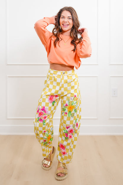 Plus/Reg Checkered and Floral High Waist Barrel Pants