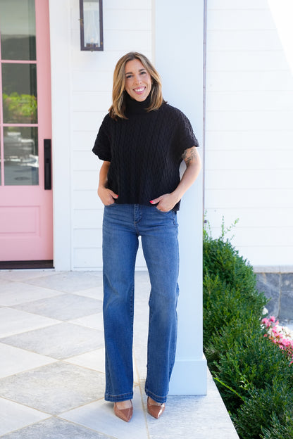 Plus/Reg Cable Knit Short Sleeve Pullover Sweater