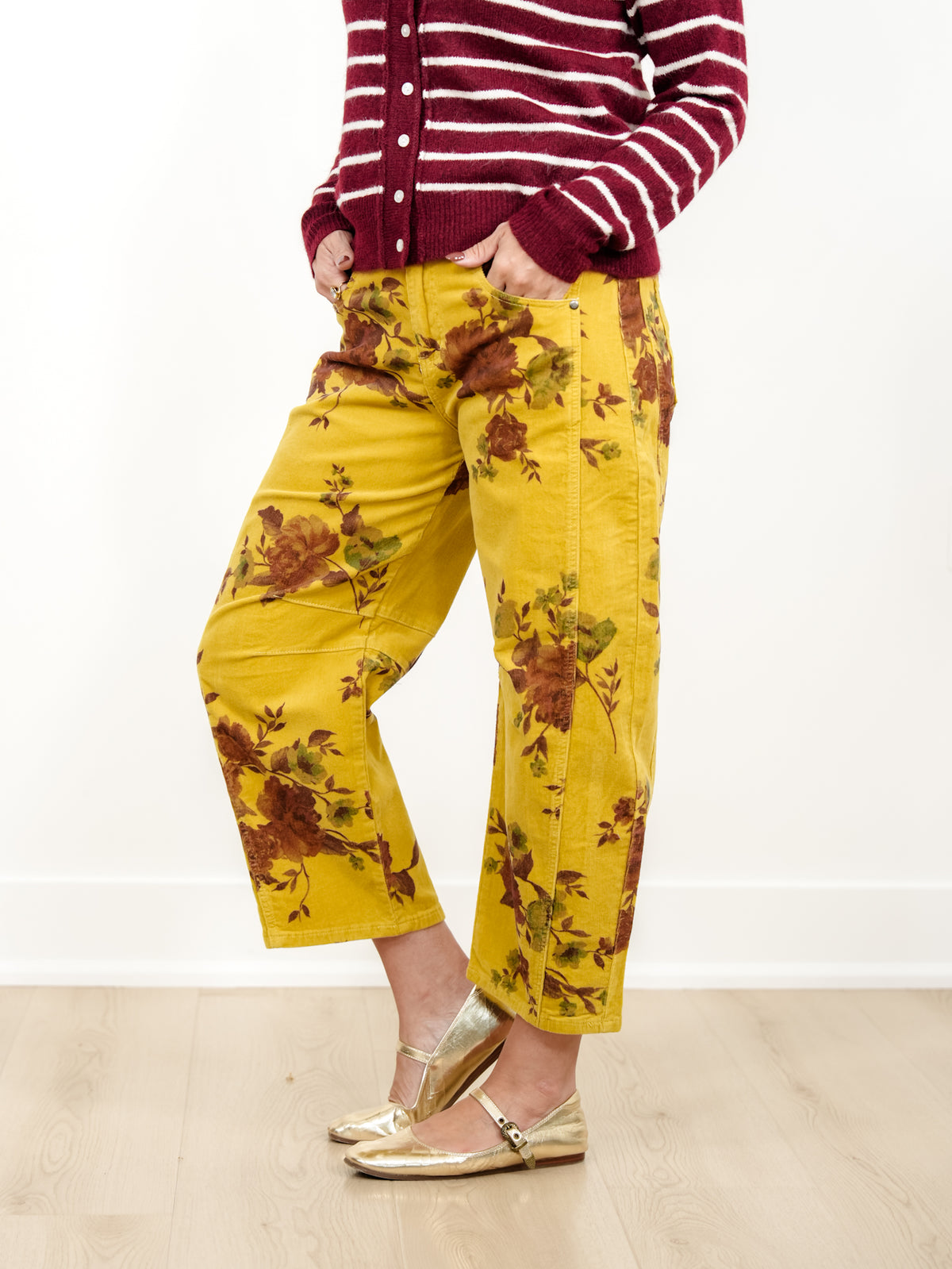 Floral Print Corduroy Barrel Leg Pants
