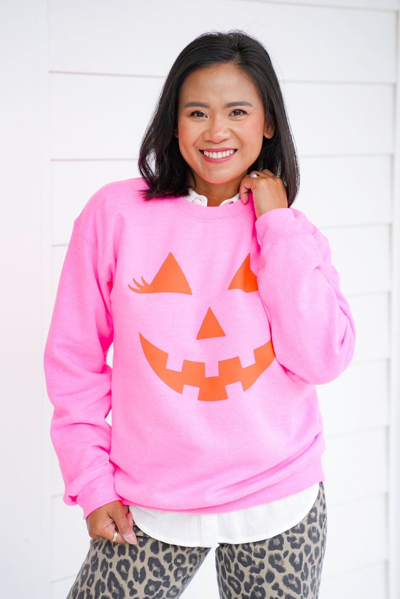 Plus/Reg Long Sleeve Pumpkin Face Graphic Sweatshirt