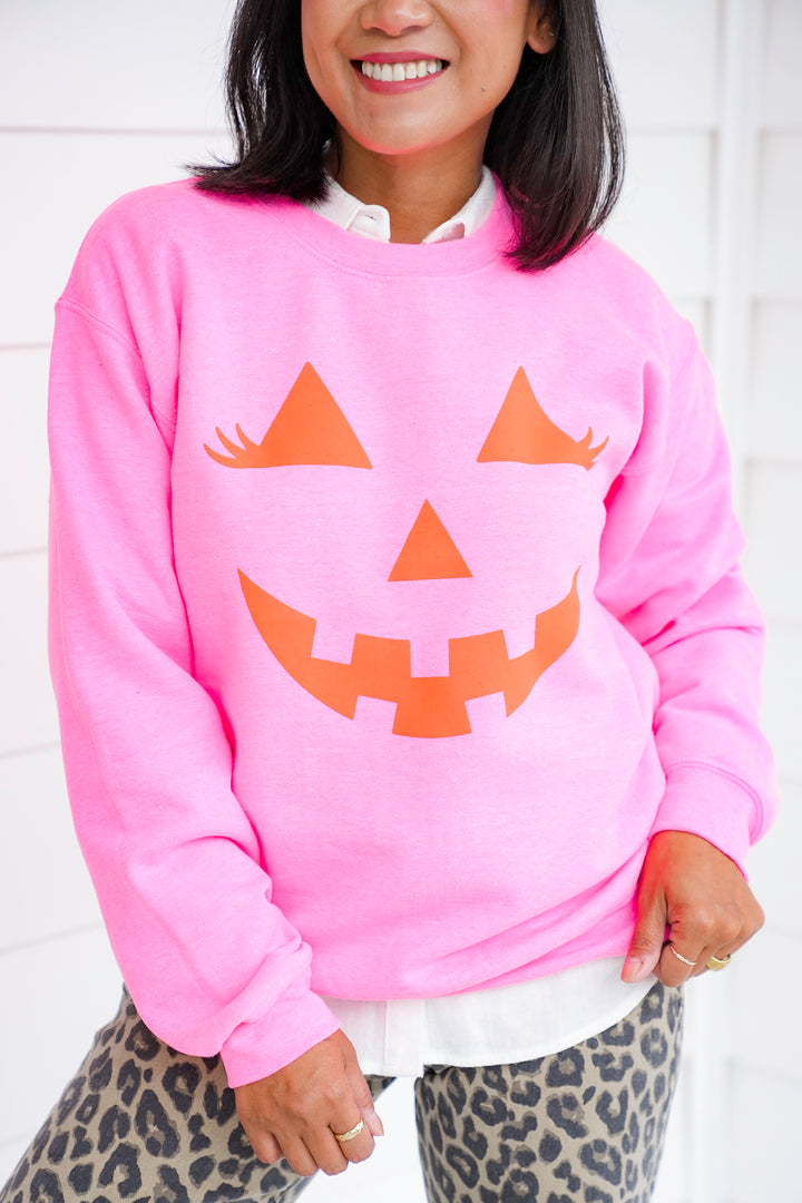 Plus/Reg Long Sleeve Pumpkin Face Graphic Sweatshirt
