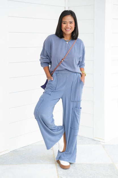 Long Sleeve Crew Neck Cropped Sweatshirt