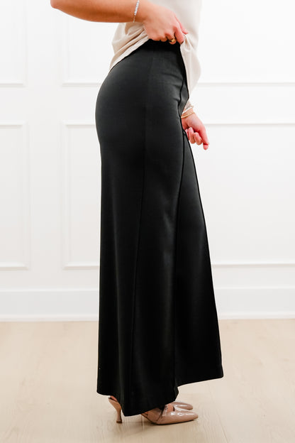 Plus/Reg Solid Black Wide Leg Pants with Pleat Detail