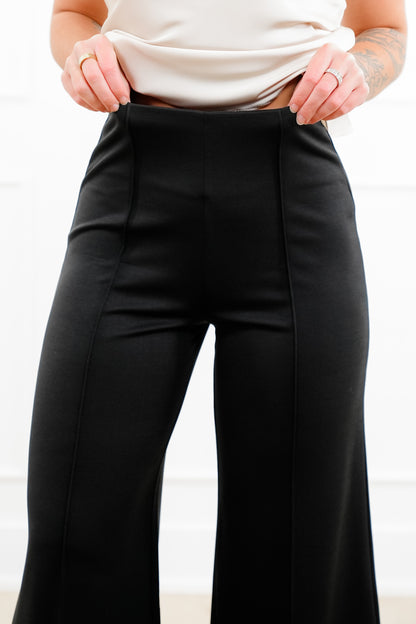 Plus/Reg Solid Black Wide Leg Pants with Pleat Detail