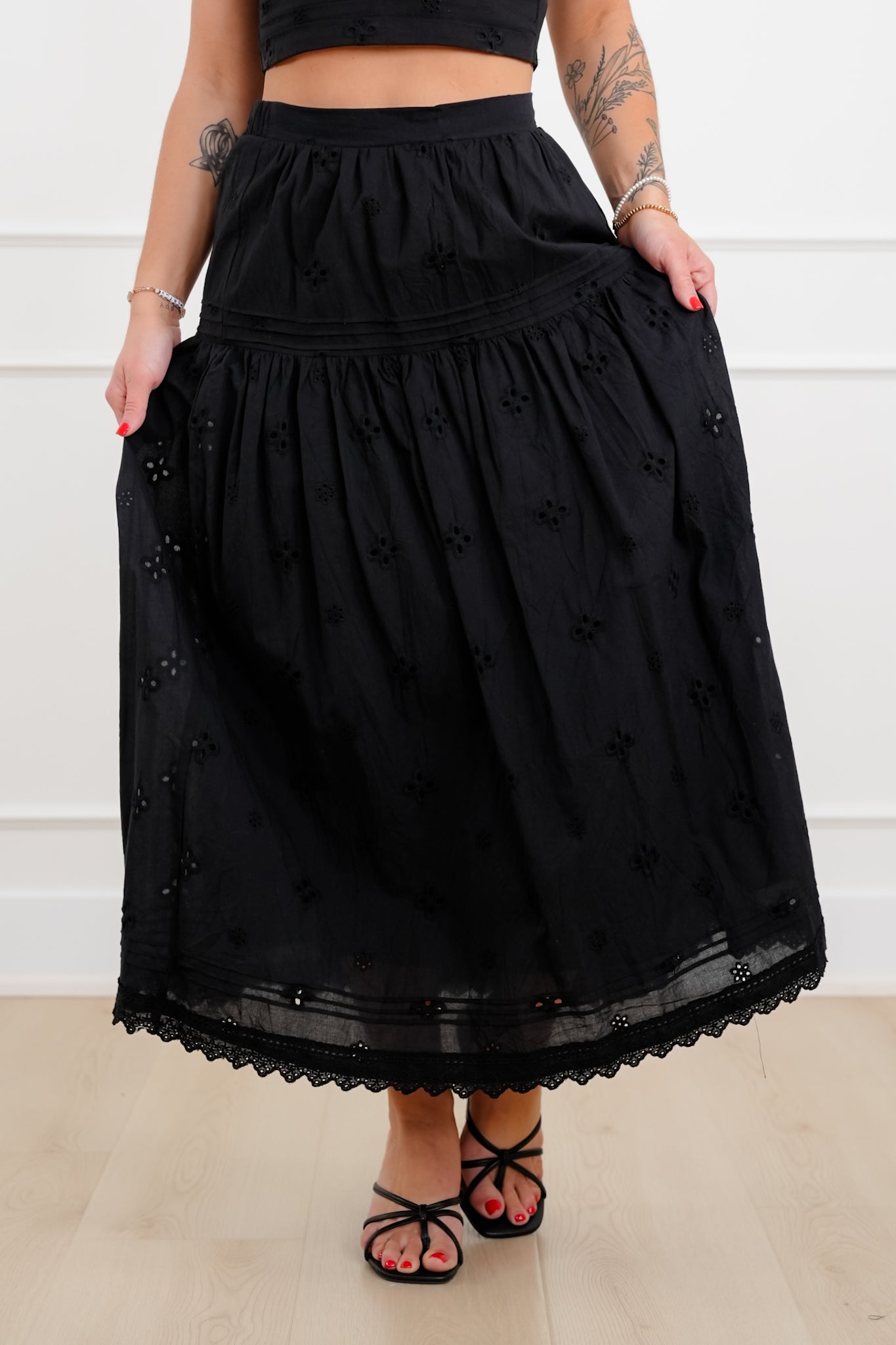 Black Eyelet Elastic Waist Midi Skirt