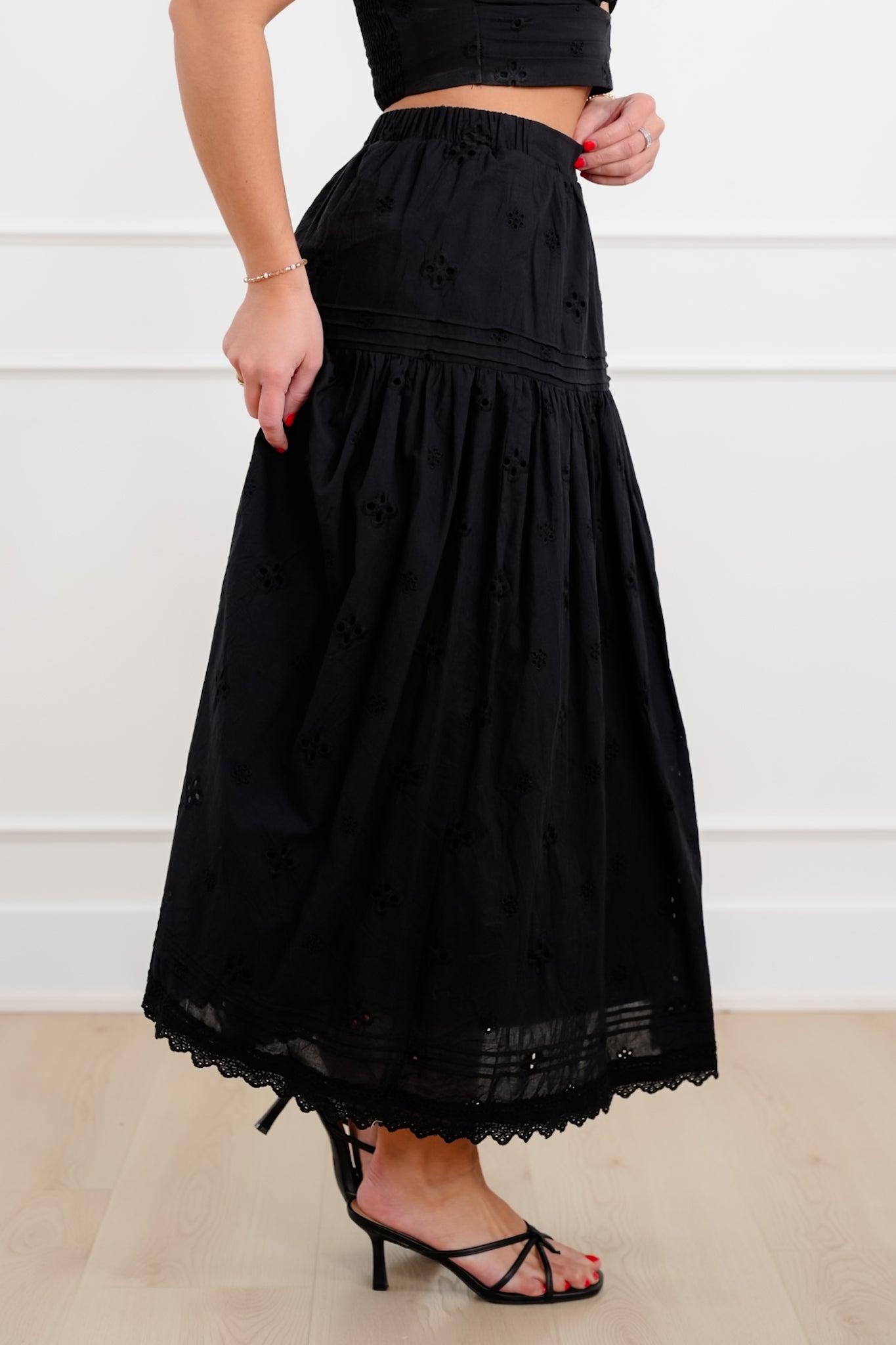 Black Eyelet Elastic Waist Midi Skirt