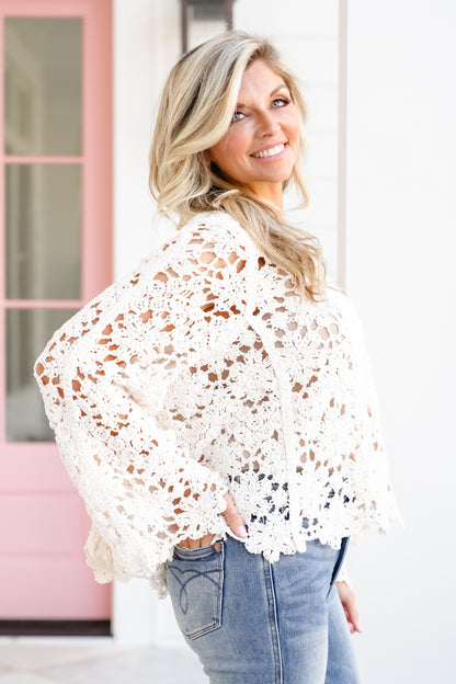 POL Crochet Knit Long Sleeve Top With Scallop Hem