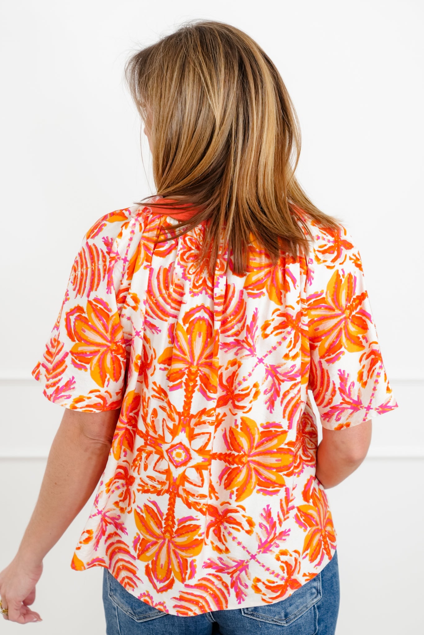 Floral Print Short Sleeve Top with V Neck