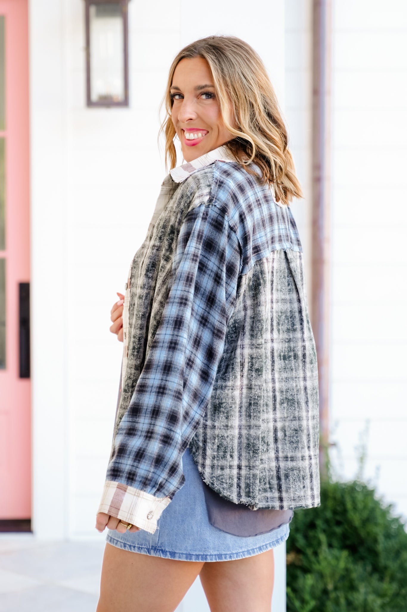 POL Plaid Long Sleeve Button Down Top