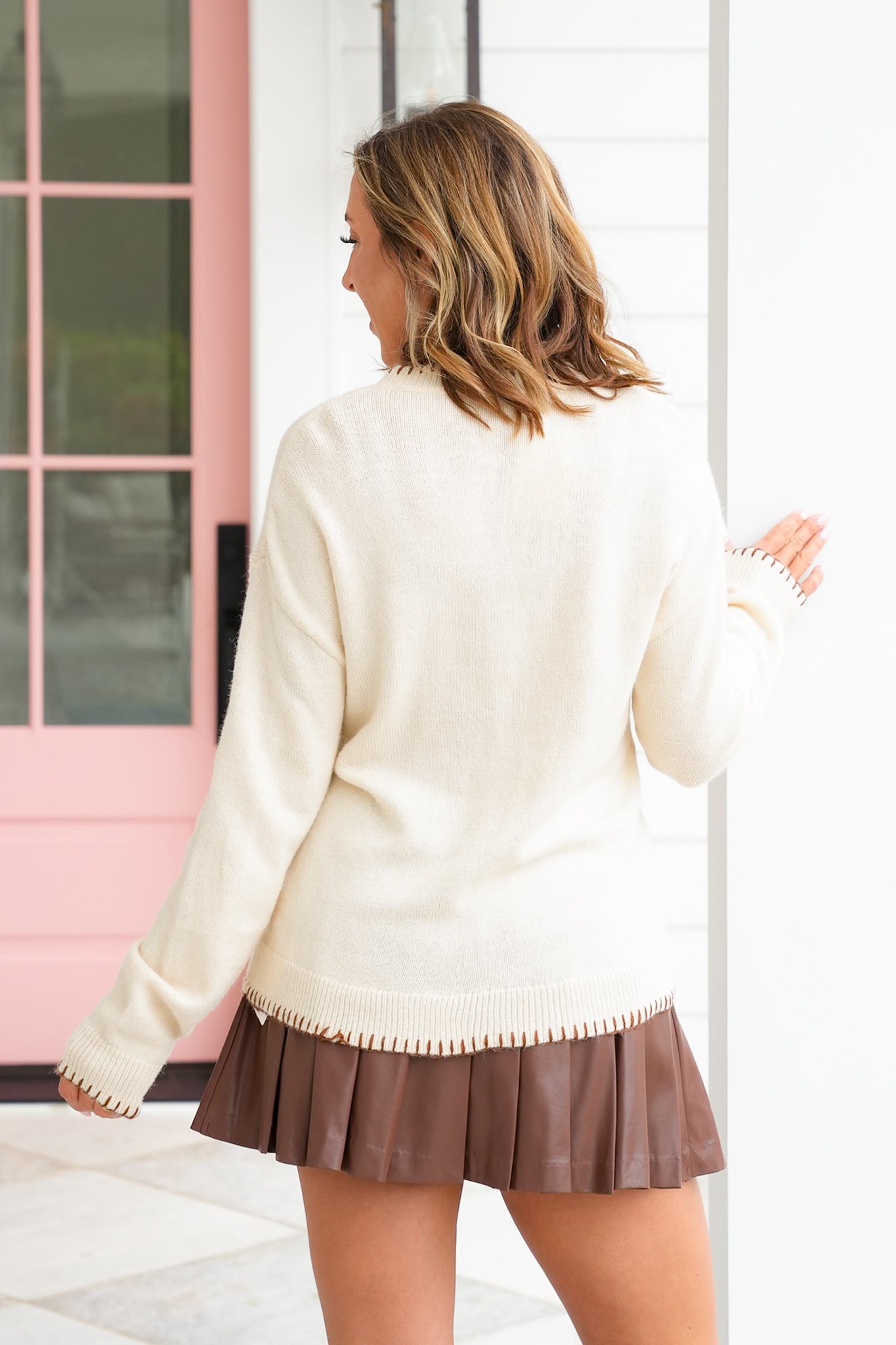 Long Sleeve Embroidered Horseshoe Sweater