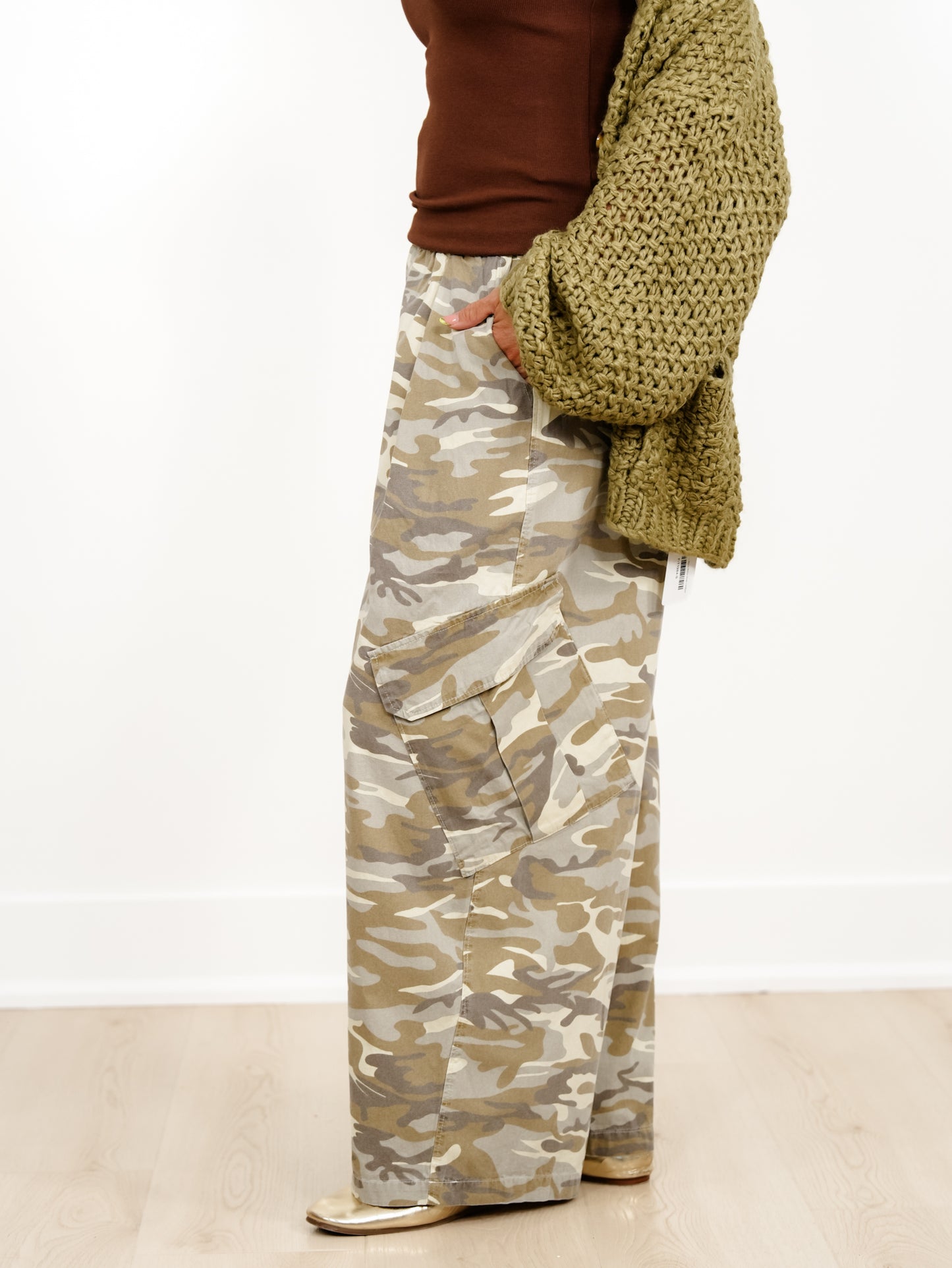 Camouflage Elastic Waist Cargo Pocket Pants