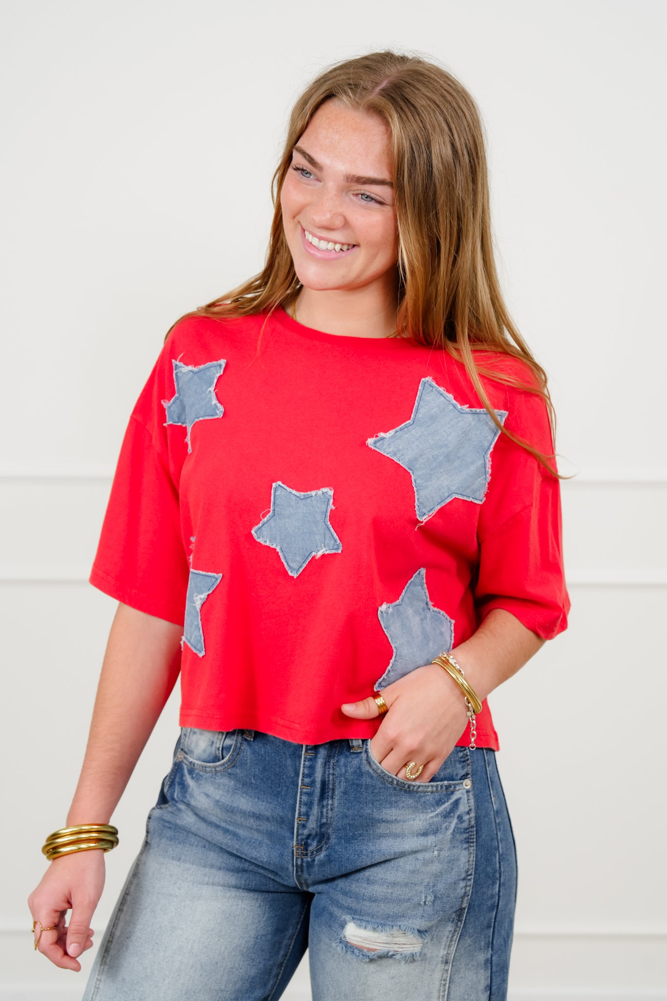 Short Sleeve Star Patch Crew Neck Top