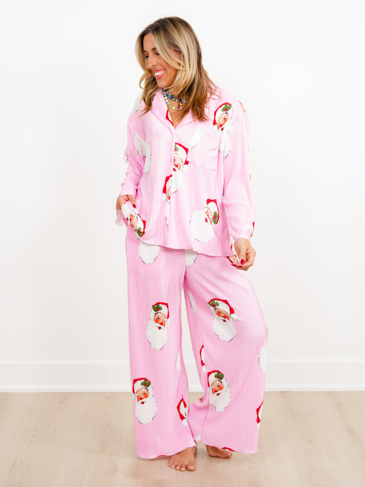 Santa Print Long Sleeve Top and Pants Lounge Set - Freckled Poppy