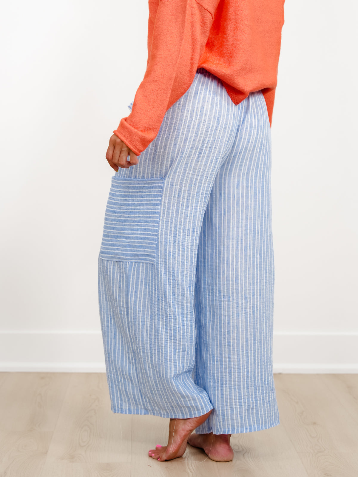 Plus/Reg Stripe Pattern Wide Leg Pants With Pockets