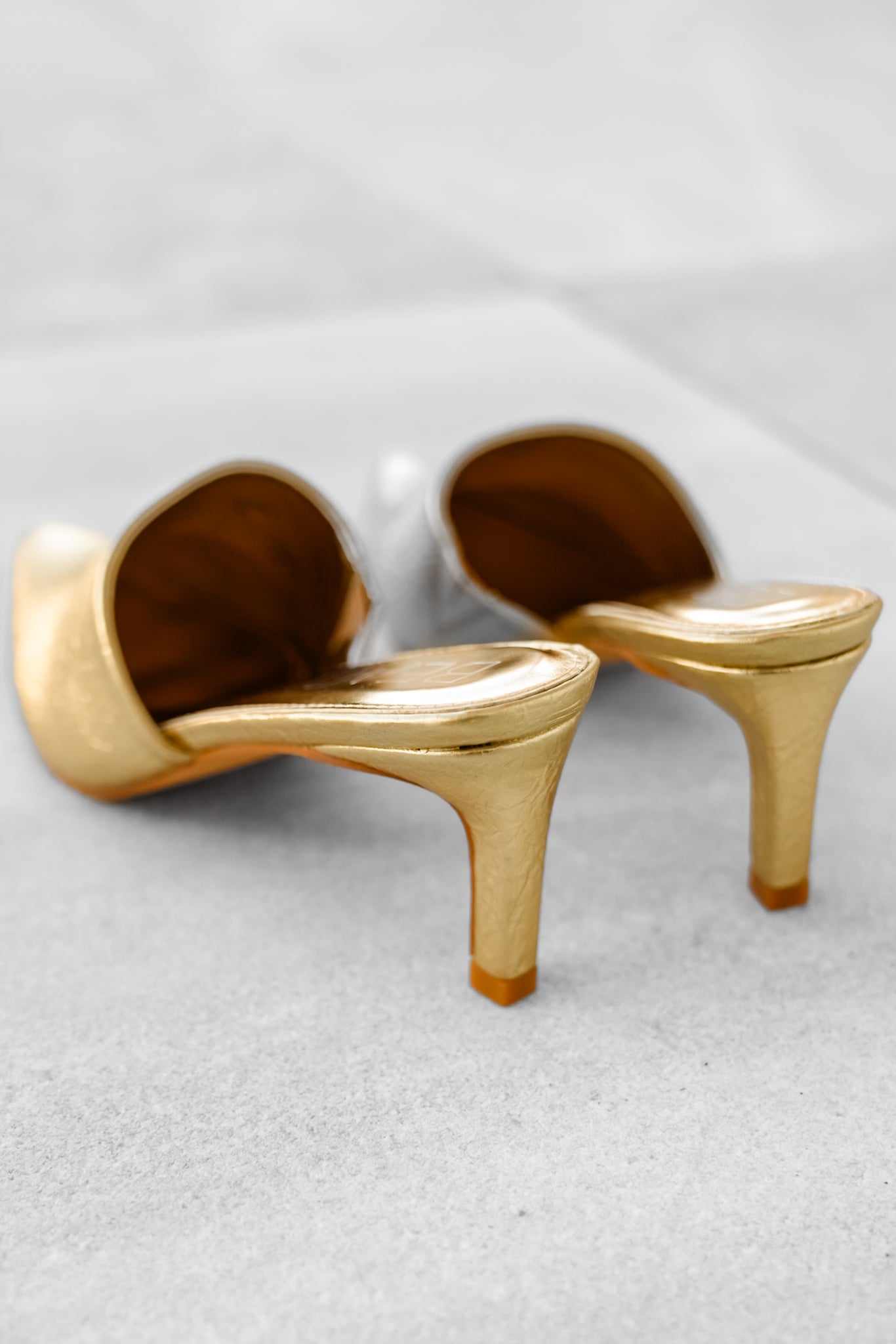 Textured Metallic Vegan Leather Pointed Toe Slip On Heel