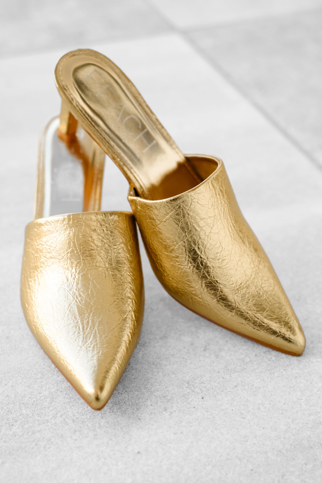 Textured Metallic Vegan Leather Pointed Toe Slip On Heel