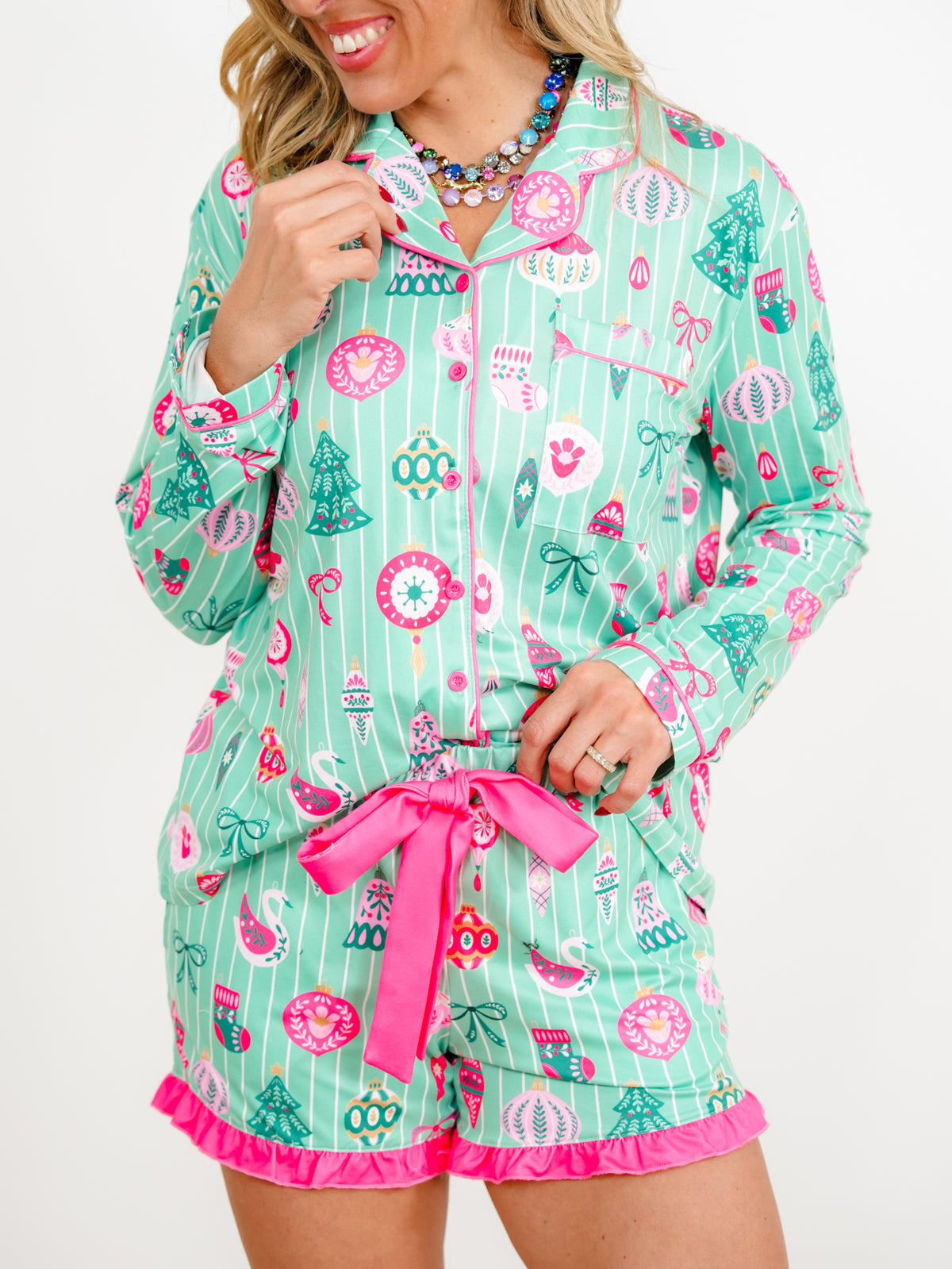 Plus/Reg JESS LEA Decked In Ornaments Top and Ruffle Shorts Lounge Set - Freckled Poppy