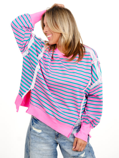 Plus/Reg Long Sleeve Stripe Print Sweatshirt With Exposed Seam