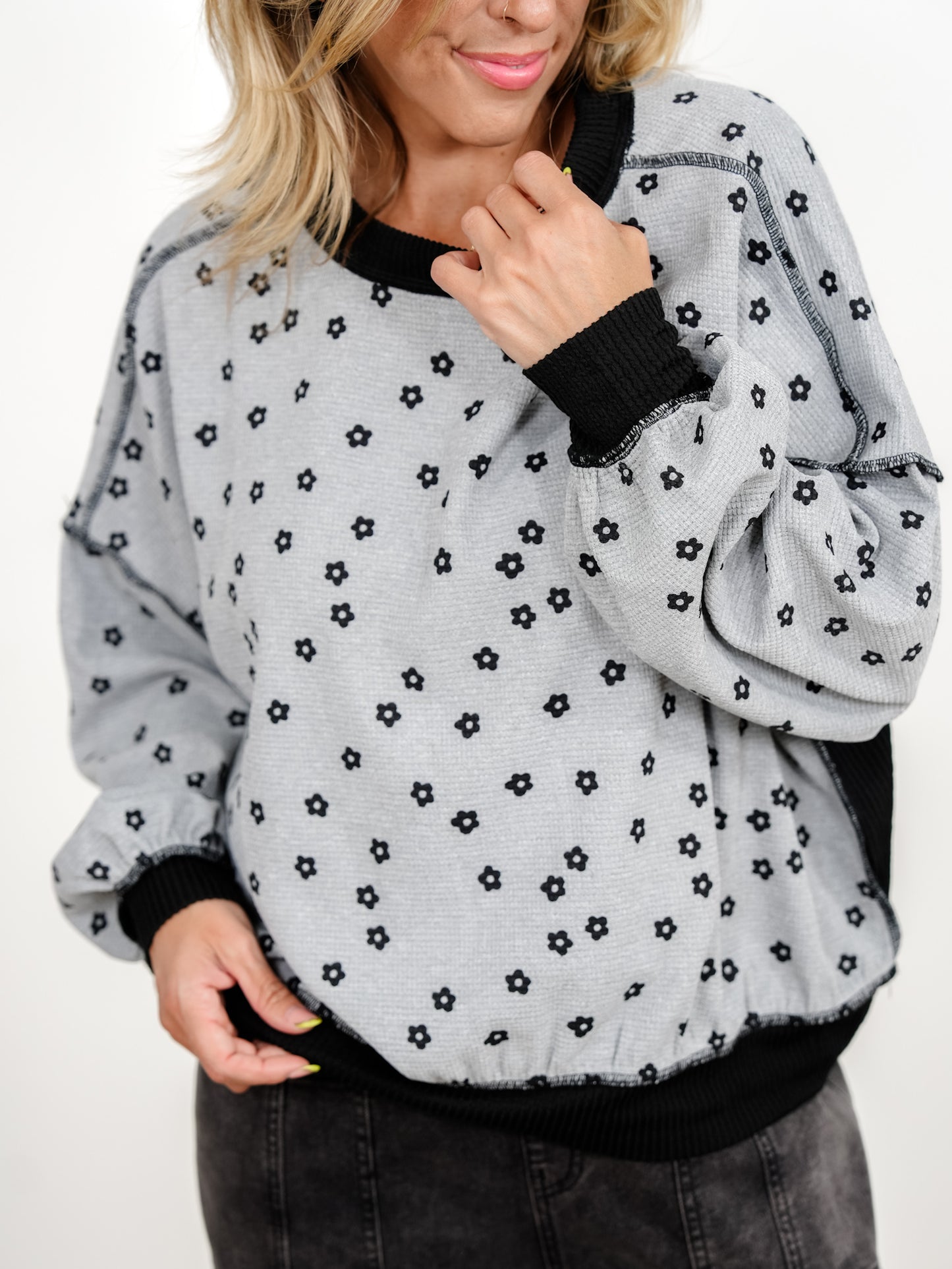 Plus/Reg Floral Color Block Waffle Knit Sweatshirt