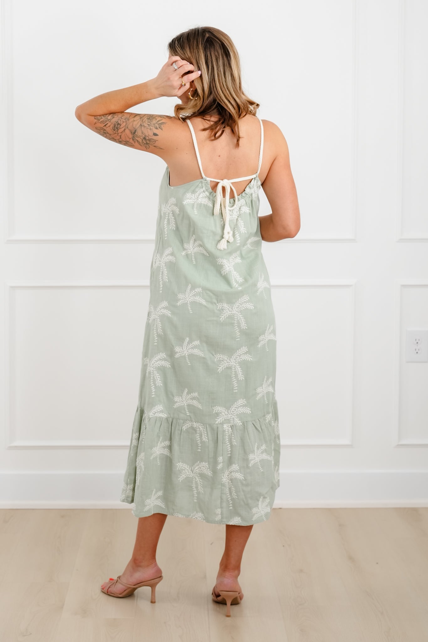 Embroidered Palm Tree Sleeveless Midi Dress