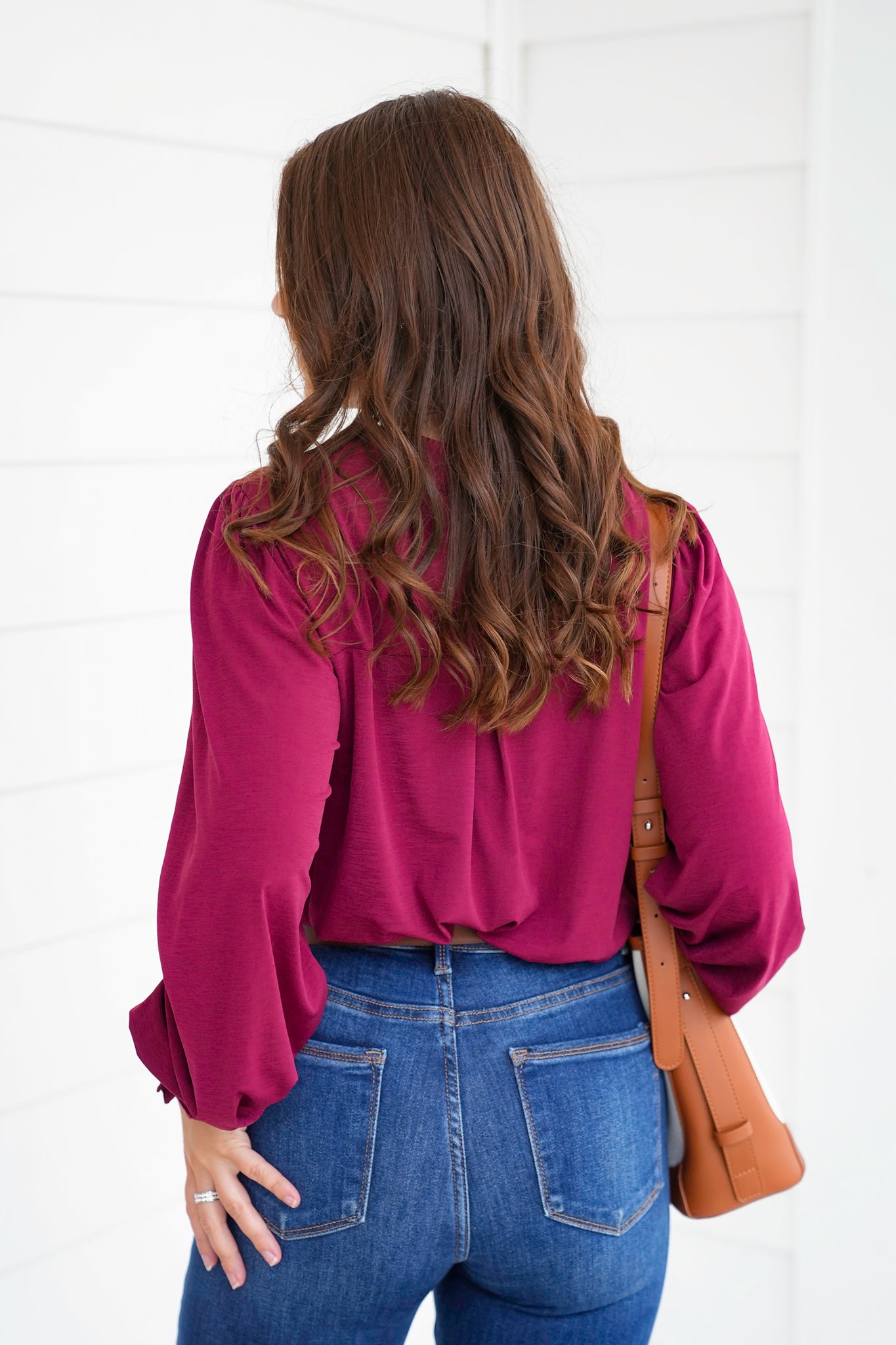 Door Buster! Plus/Reg Solid Long Sleeve Split Neck Tunic Top