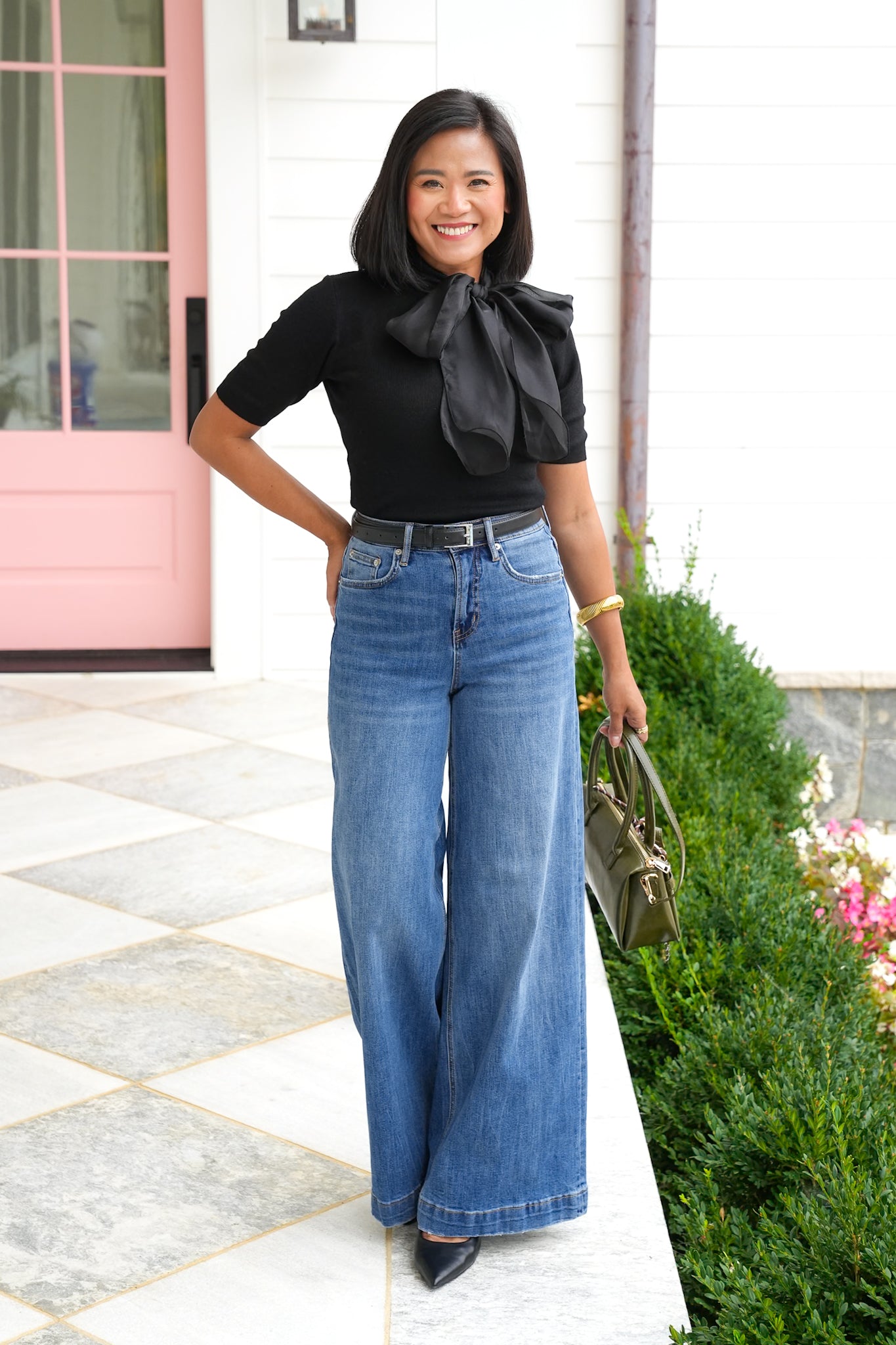 Short Sleeve Knit Top with Bow Neck Tie