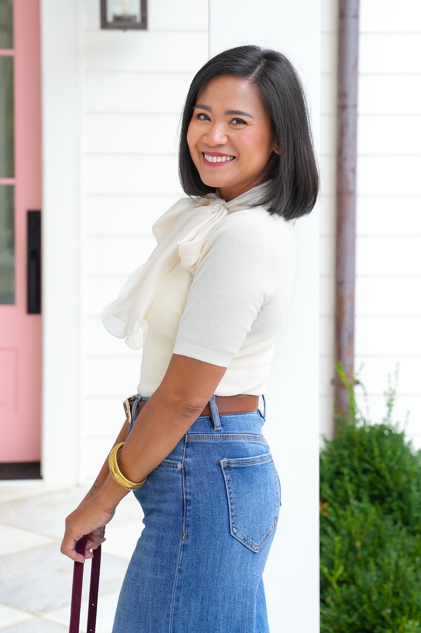 Short Sleeve Knit Top with Bow Neck Tie