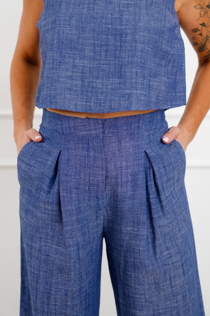 Sleeveless Square Neck Top And Pleated Pants Set