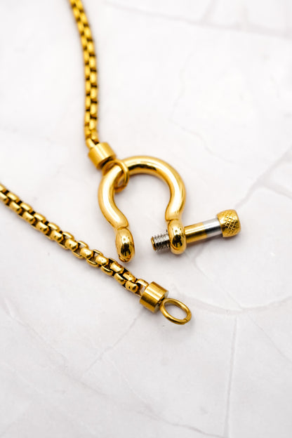 Chunky Box Chain with Horsebit Closure Necklace